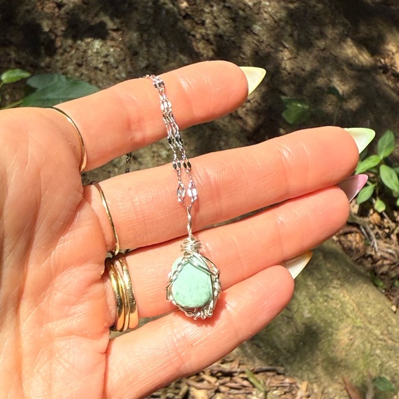 Adorable chrysoprase necklace - Picture 4 of 4